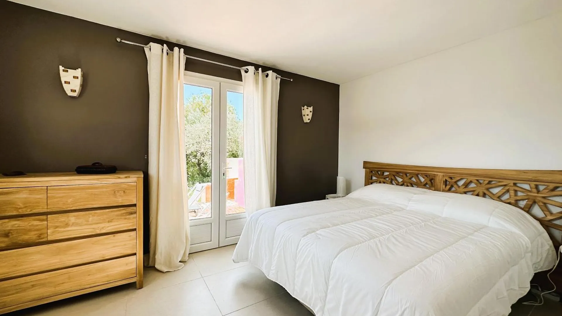 Villa Corail Privee Et Climatisee Pour 10 Personnes Avec Piscine Et Superbe Vue Mer Et Collines A La Londe-Les-Maures 0*,